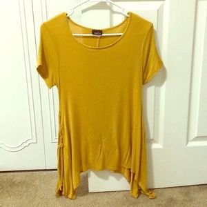 Rue 21 shirt (Medium)